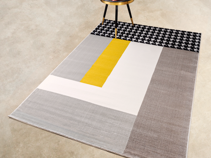 Ibis Multi Geometric Shapes Floor Rug (5X7.5 Feet)