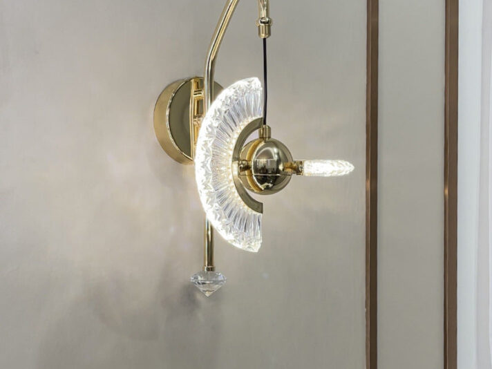 ACRYLIC MODERN GOLD TWISTABLE METAL WALL LIGHT FOR LIVING DRAWING ROOM - WARM WHITE